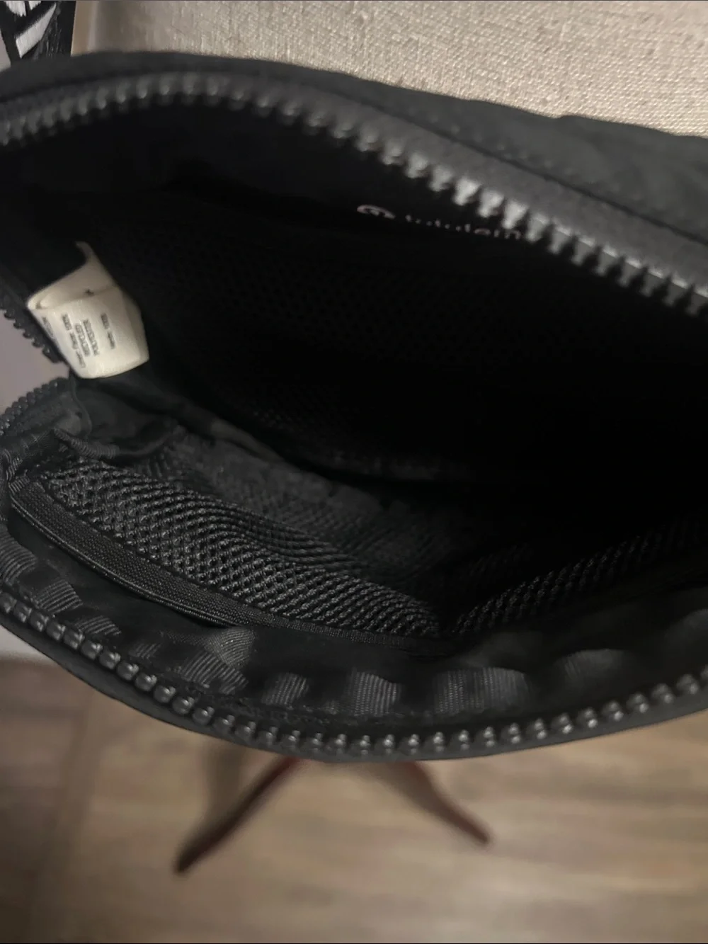 lululemon athletica compact belt
